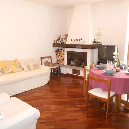 Cermenati Apartamento